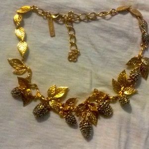 Oscar de la renta authentic Signed necklace nwot